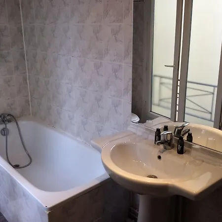 Saint Sebastien Apartment